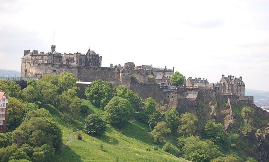 Image 5: Edinburgh Hop-on Hop-off City Tour with Live Guide