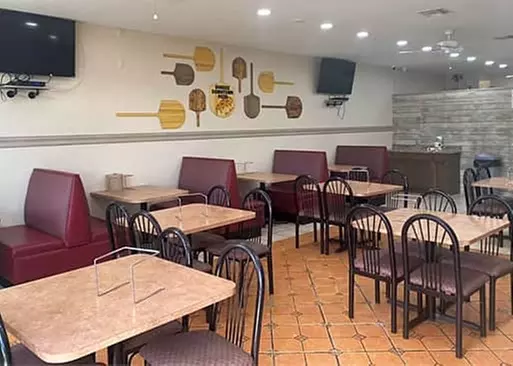 5% Cash Back at DUNDEE DOWNTOWN PIZZA & BURGER