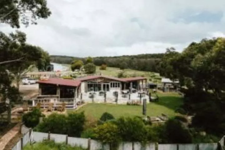 CRUISE SHIP Dudley Wines & False Cape Wine Tour - Image 6