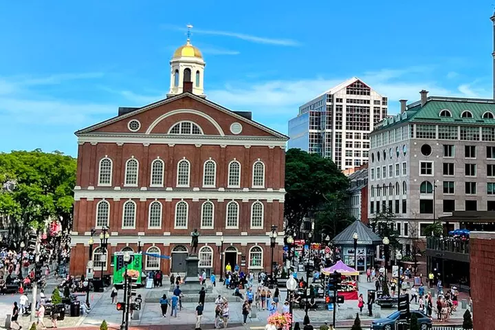 A Taste of the Freedom Trail: Boston's Iconic Food & History Tour