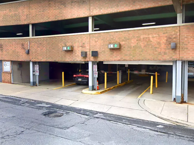 Parking at Walnut Street Garage