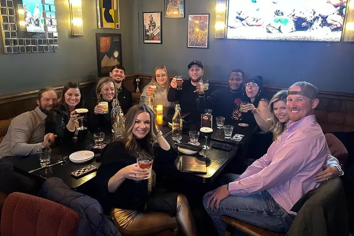 Speakeasy Drinks and Prohibition History Tour NYC