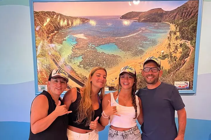 Snorkel Gears near Hanauma Bay