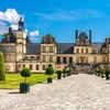 Image 1: Visite privée de Fontainebleau et Vaux-le-Vicomte au départ de Paris