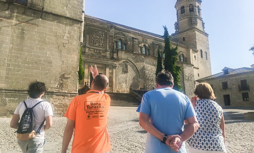 Image 6: Tour Por Baeza con Entrada a la Catedral
