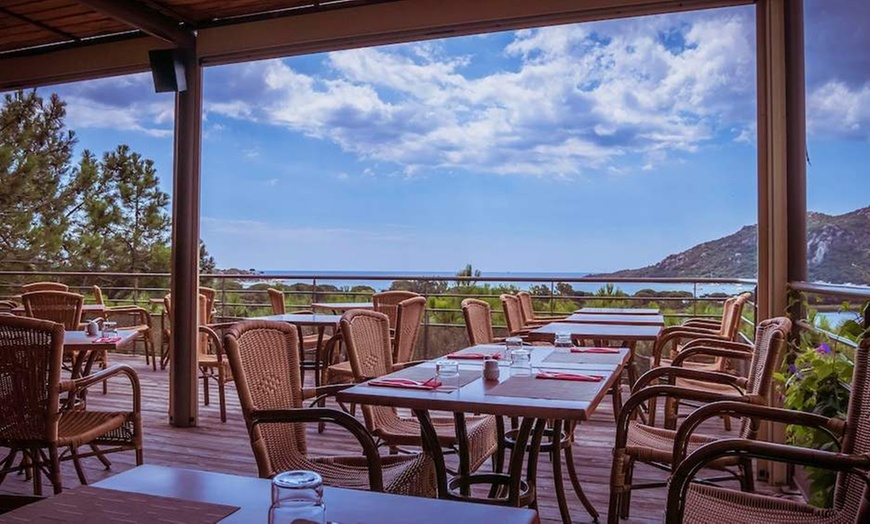 Image 5: ✈ CORSE | Porto Vecchio - Residence Castell'Verde 3* - Ambiance Méd...