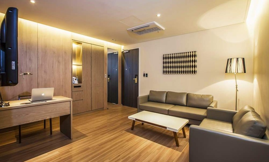 Image 5: ✈ SÜDKOREA | Seoul - Hamilton Hotel 3*, 3 Nächte - Außenpool