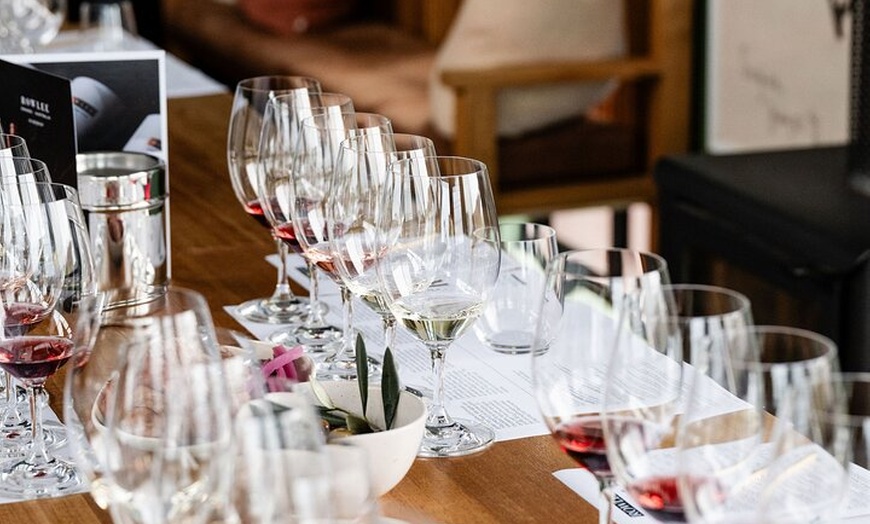 Image 2: Group Tasting Experience