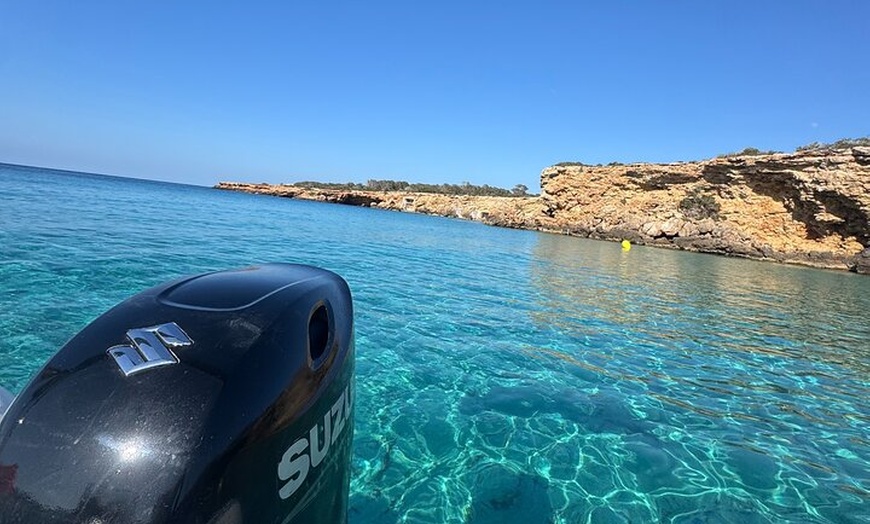 Image 4: Tour en barco por la costa de 3 horas