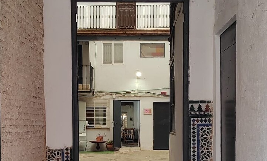 Image 13: Flamenco por un Día Tour guiado por Sevilla, taller y degustación