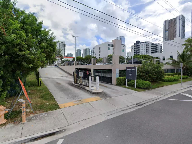 Parking at 2200 Biscayne Blvd. - Upper Lot