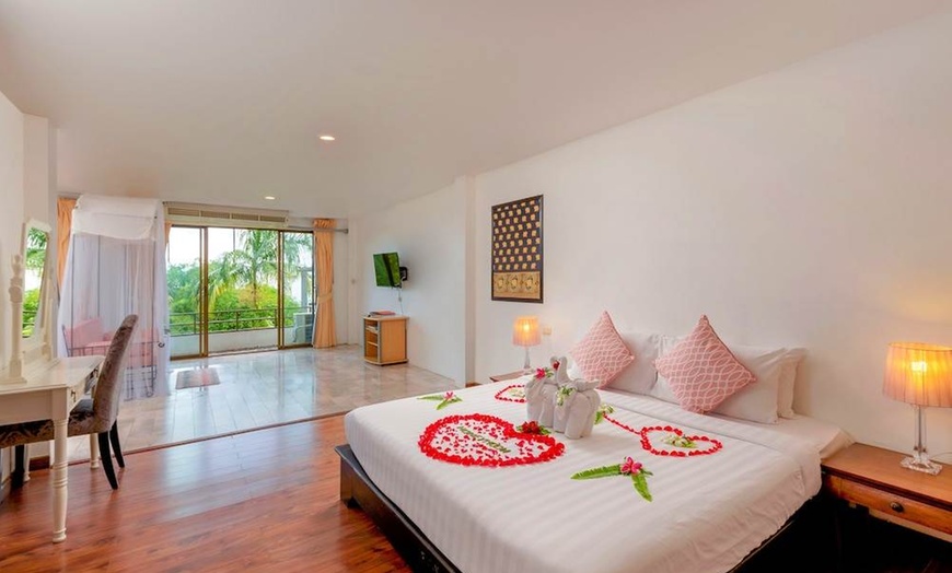 Image 101: ✈ SOUTHERN THAILAND | Phuket - Club Bamboo Boutique Resort & Spa 3*...