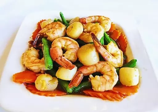 5% Cash Back at Thai Bamboo