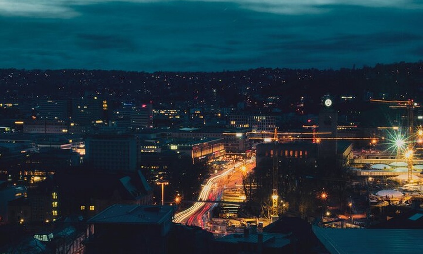 Image 2: Private Stuttgart 12-stündige Tour ab München mit kostenloser Fotog...