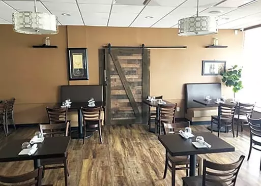 5% Cash Back at Relish Wine Bar & Grill