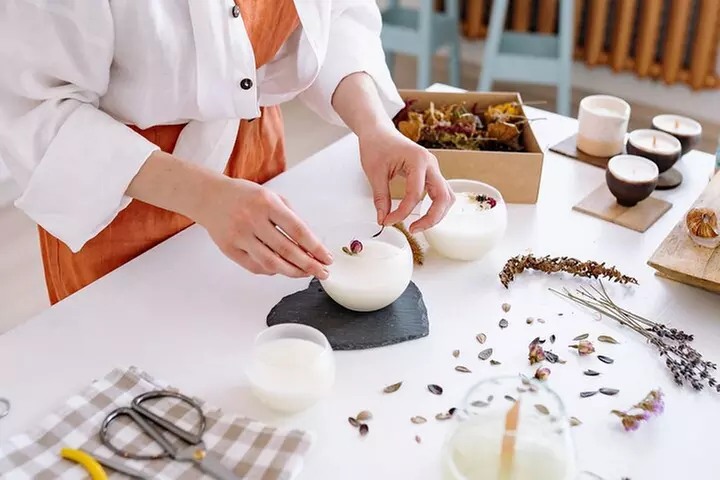 DIY Candle Making Class With Custom Scents in Washington D.C.