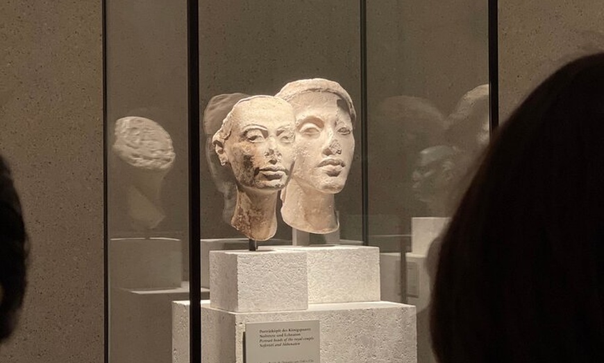 Image 4: Museumsinsel-Tour zum Neuen Museum und Pergamon-Panorama