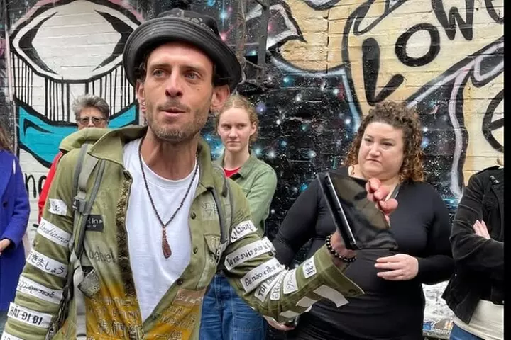 The City Speaks: Languages & Slang of Lower East Side