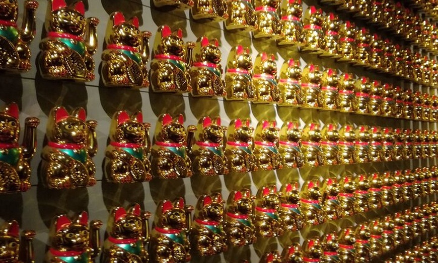 Image 10: Konnichiwa Little Tokyo Führung jederzeit wie mit einem Local