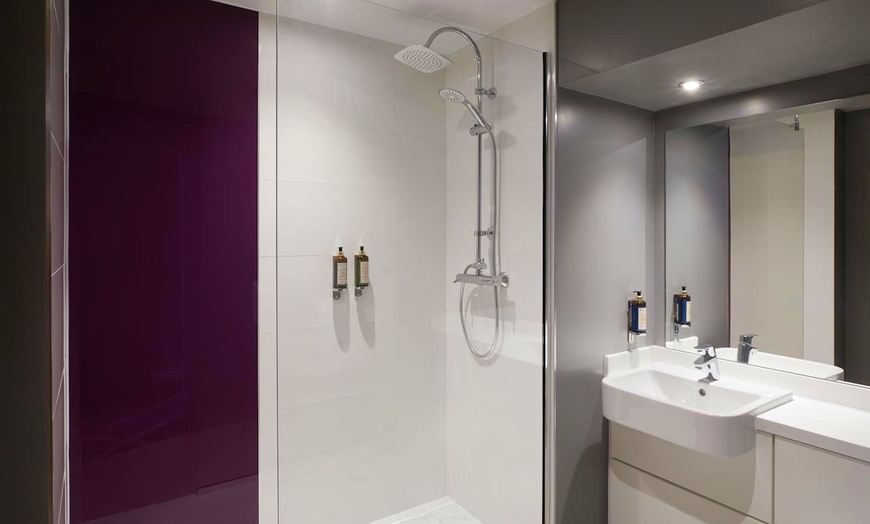 Image 9: ✈ PAYS DE GALLES | Cardiff - Match Pays de Galles VS France - Tourn...