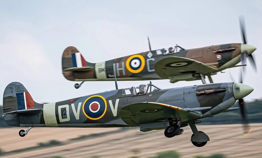 Image 2: Duxford IWM Air Museum Private Day Trip With Easy London Pickup