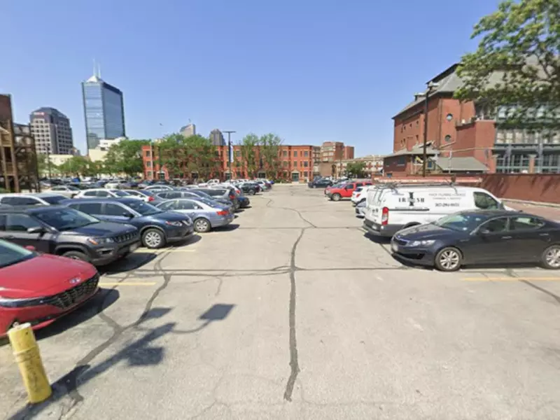 Parking at 415 N. New Jersey St. Lot