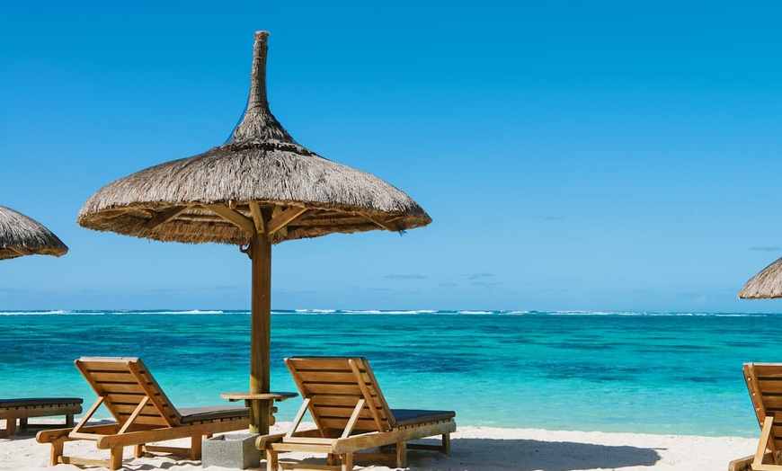 Image 2: ✈ ILE MAURICE | Trou d'Eau Douce - Friday Attitude 3*, 5 nuit