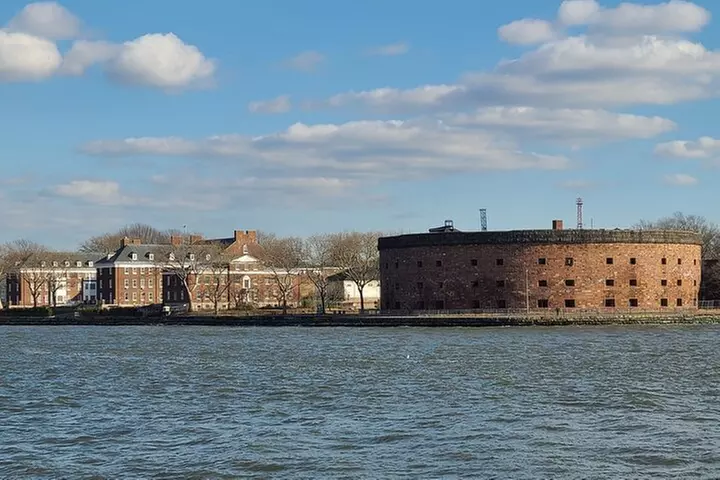 60-Minute Statue of Liberty Sightseeing Cruise