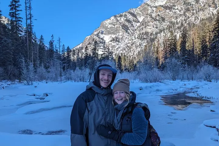 Leisurely Snowshoeing through the Bitterroot Mountains
