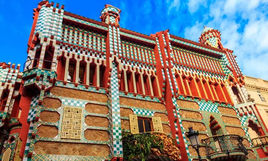 Image 1: Entrada a la Casa Vicens de Barcelona Gaudí