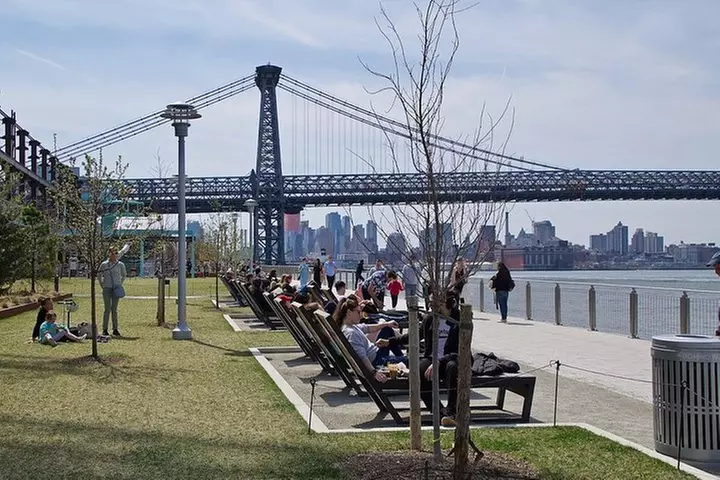 Williamsburg Food Tasting & Walking Tour