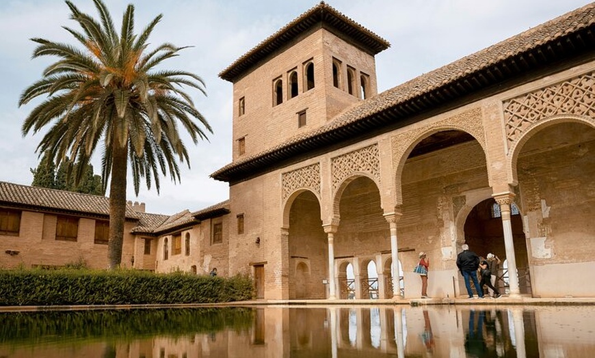 Image 7: Jardines de la Alhambra, Generalife y Alcazaba Entradas y guía local