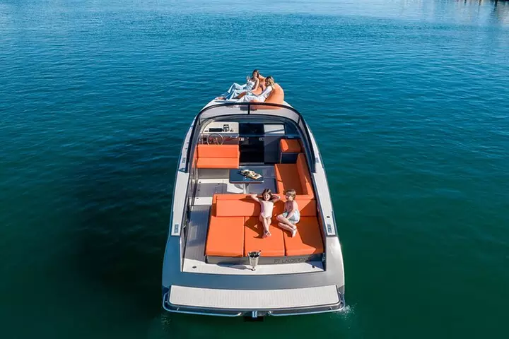 Private 4 hour Cruise to Emerald Bay on 42ft Exotic Yacht for 12