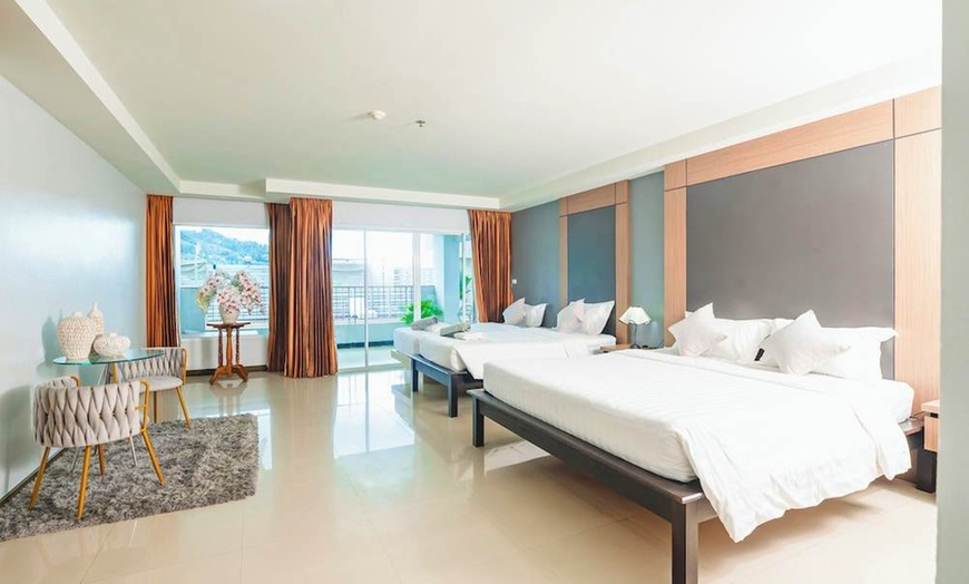 Image 43: ✈ POŁUDNIOWA TAJLANDIA | Phuket - Casa Del M 4* - Odkryty basen