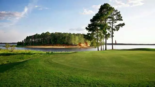 Online Booking - Round of Golf at Cypress Bend Golf Club