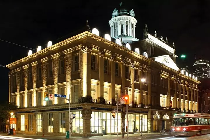 Self-Guided Scavenger Hunt: The Wonders of Old Toronto