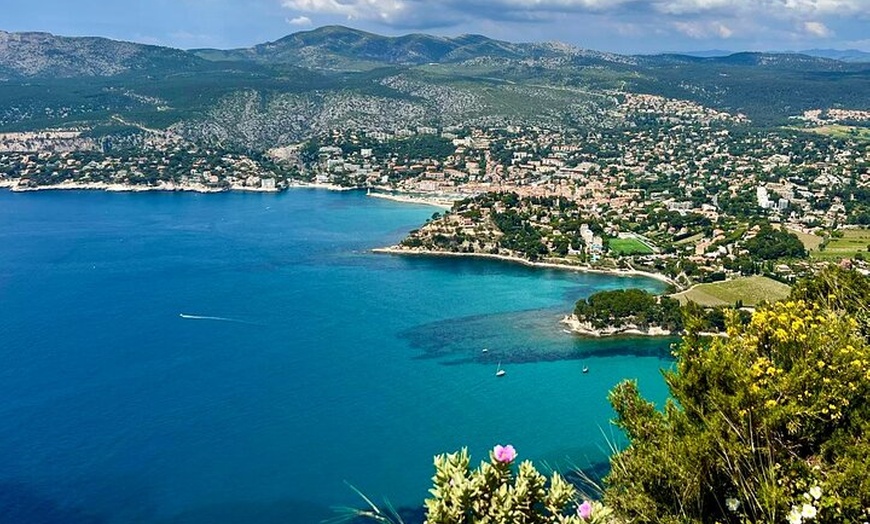 Image 4: Depuis Aix-en-Provence: Cassis, Cap Canaille & Calanques