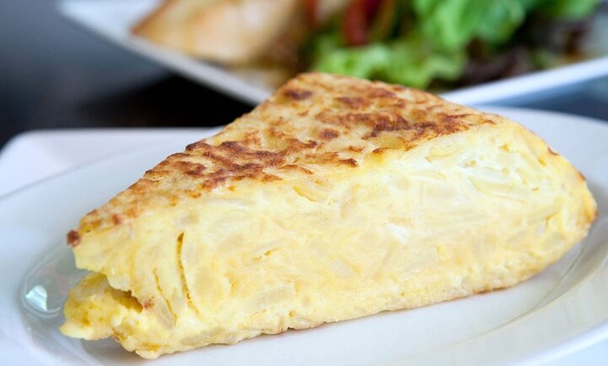 Image 9: Cook Paella & Tapas + Market Tour en Barcelona (4 - Comida)