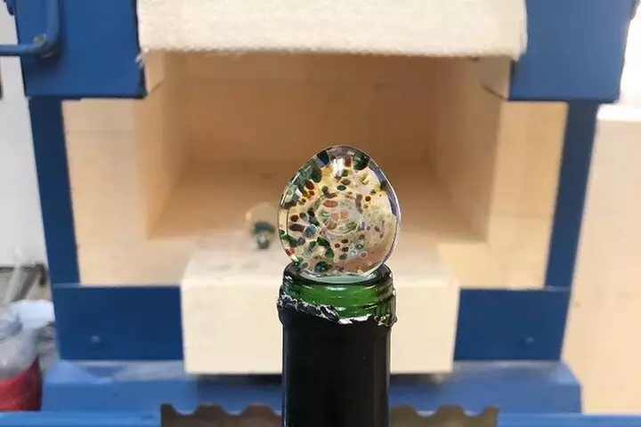 Beginner's Glass Blowing Lessons in Portland, Oregon