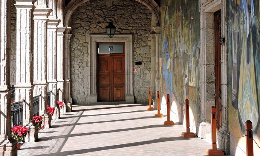 Image 29: Discover Mexico's colonial treasures for 7 days from Mexico City