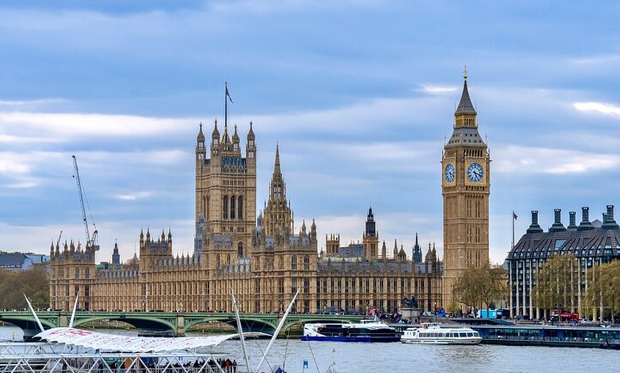 Image 16: London Top 30+ Sights Tour with Local Blue Badge Guide