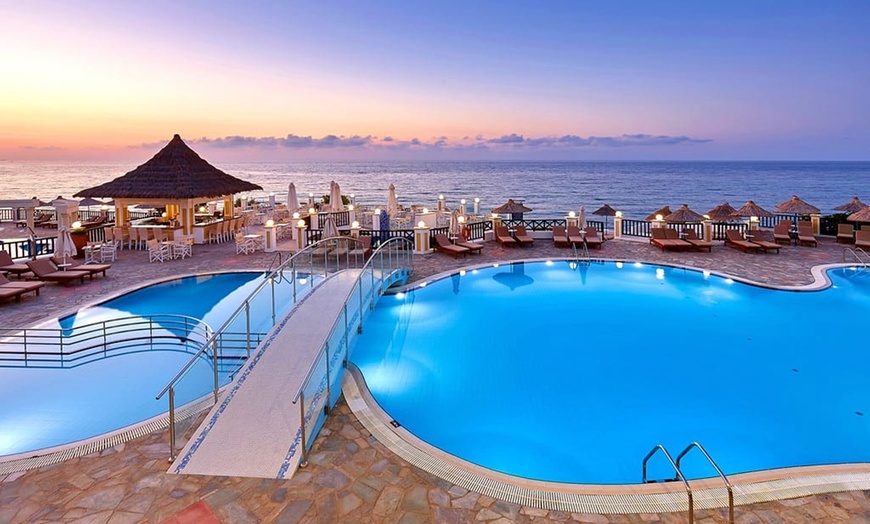 Image 11: ✈ CRÈTE | Stalida - Alexander Beach Hotel & Village Resort 5* - Bor...