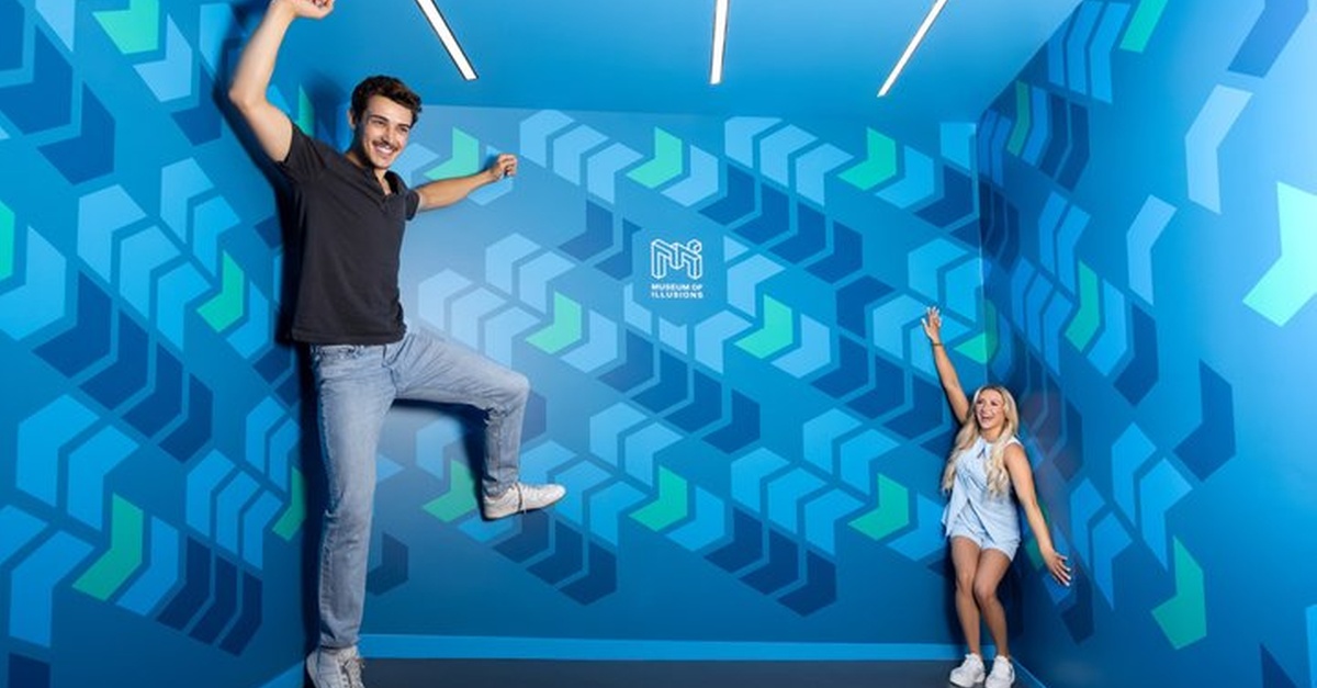 Museum of Illusions Chicago Admission Ticket