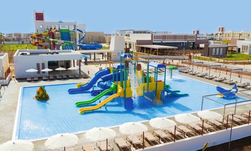 Image 2: ✈ ILE DE SAL | Santa Maria - Hôtel Riu Palace Santa Maria - All Inc...