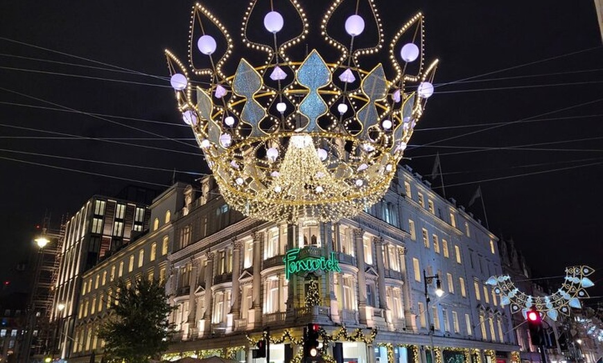 Image 5: Private Christmas Lights Taxi Tour of London