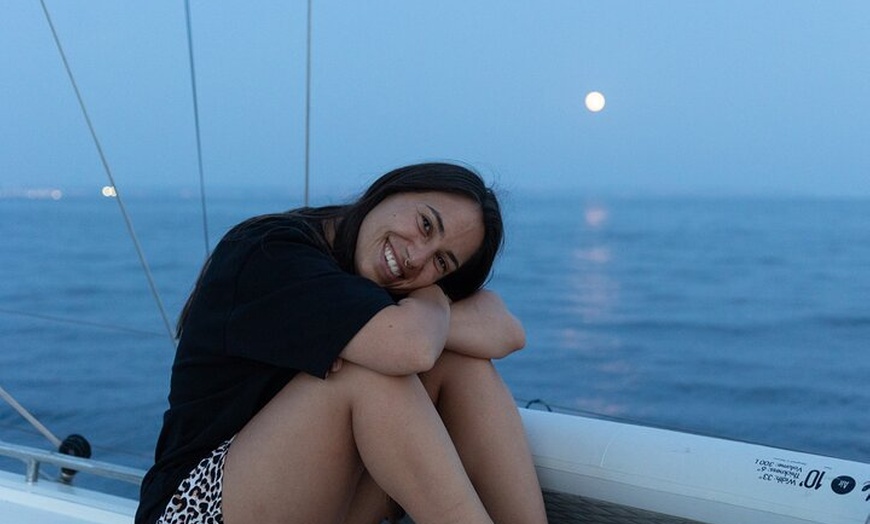 Image 24: Excursión privada en Yate a vela al atardecer