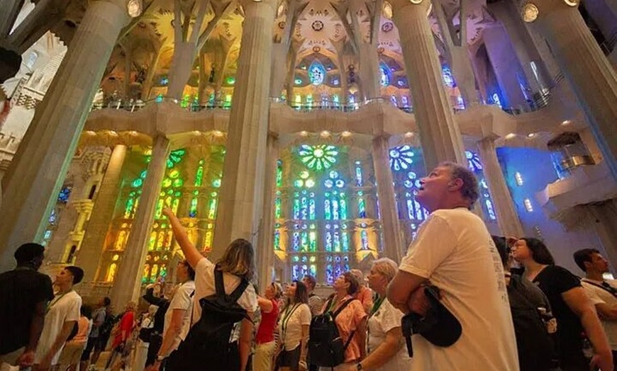 Image 4: Tour privado a la Sagrada Familia con guía oficial