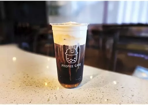 5% Cash Back at Waltham Pizza