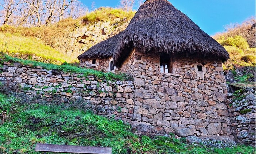 Image 3: Reserva de la Biosfera de Somiedo y sus Pueblos - desde Oviedo