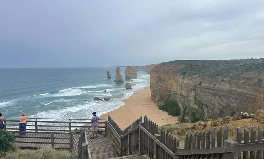 Image 5: Great Ocean Road 12 apostles PRIVATE Luxury Tour Reverse all incl